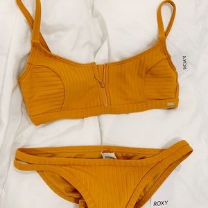 Roxy Bikini Top & Bottom
